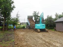 敷地土入れ整備